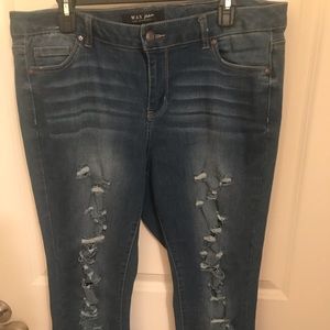 Women’s plus distressed denim